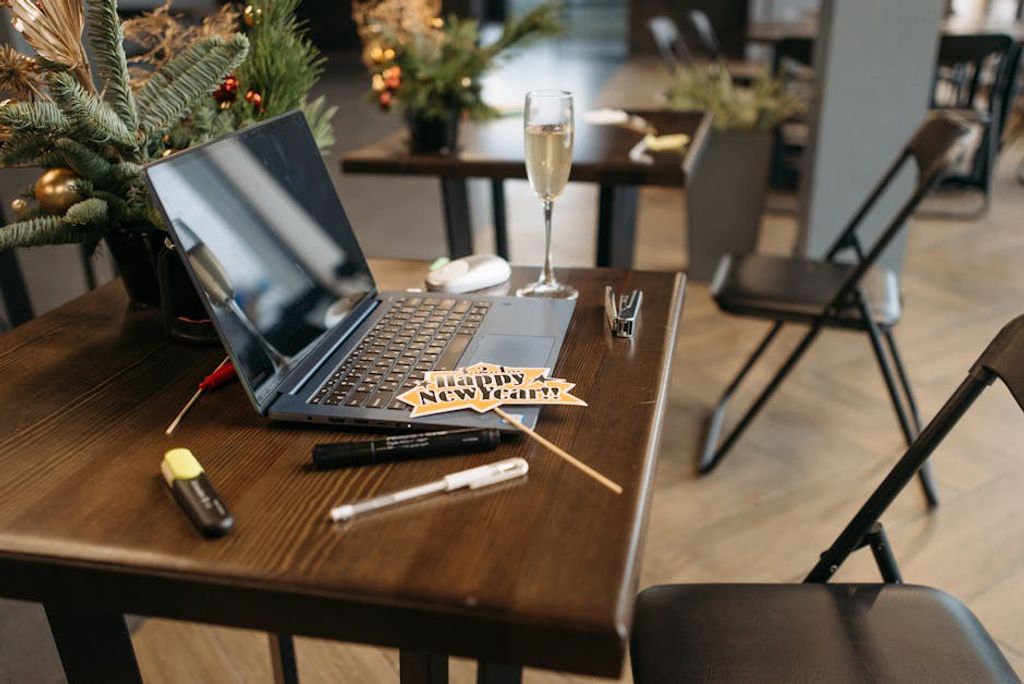 Corporate Holiday Gifts